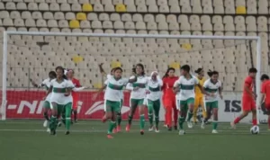 Timnas putri Indonesia merayakan keberhasilan mencetak gol ke gawang Singapura pada laga leg pertama kualifikasi Piala Asia Putri 2022 di Dushanbe, Tajikistan, Jumat (24/9/2021) malam. (Foto: ANTARA/HO-PSSI)