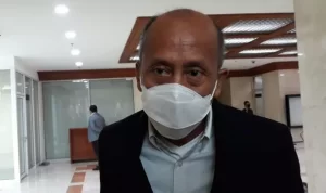 Sekretaris Fraksi Partai Nasdem DPR RI Saan Mustopa. (Foto: Suara.com/Novian)