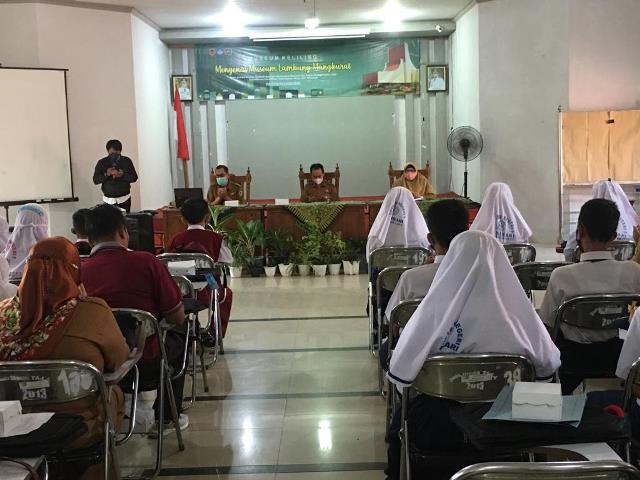 Kegiatan museum keliling dengan tema mengenal Museum Lambung Mangkurat di Kabupaten Tanah Laut. (Foto: Museum Lambung Mangkurat)