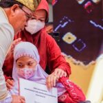 Paman Birin Terima Penghargaan Nasional Atas Perhatian Terhadap Disabilitas