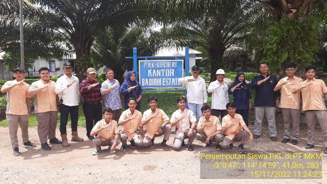 Praktek Kerja Lapangan (PKL) bagi siswa kelas XII Tahun Pelajaran 2022/2023. (Foto: Tim Ekspos SMK PP Negeri Banjarbaru)