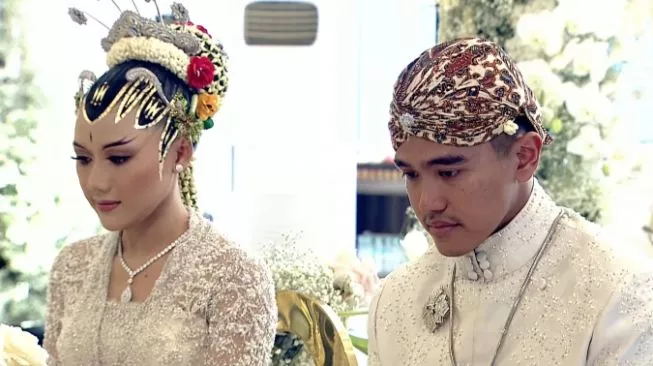 Akad Nikah Kaesang Pangarep dan Erina Gudono. (Foto: Youtube Presiden Joko Widodo)