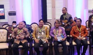 Sekda Roy Rapat Kerja Nasional Dengan Presiden Jokowi