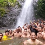 Paman Birin Terpesona Air Terjun Mandin Mangapan di Paramasan