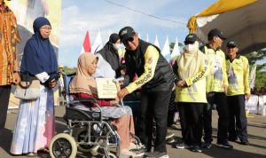 Paman Birin selaku Ketua Pembina Gerakan Relawan Sosial pada pembukaan jambore akbar relawan sosial, Jumat (3/3/2023) di Kiram Park, Kabupaten Banjar. (Foto: Adpim Setdaprov Kalsel/Katajari.com)