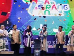 Paman Birin Apresiasi Banjarmasin Sasirangan Festival di Siring 0 Km