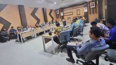 Dishut Kalsel Rapat Koordinasi Internal Program Revolusi Hijau