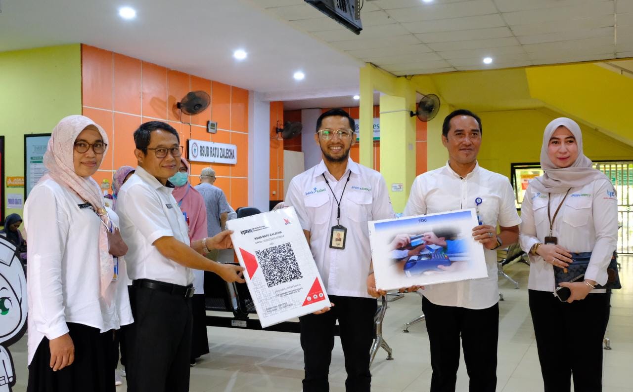 RSUD Ratu Zalecha Martapura bersama Bank Kalsel melaunching Implementasi Quick Response Code Indonesian Standard (QRIS), Rabu (12/4/2023). (Foto: Humas RSUD Ratu Zalecha Martapura/Katajari.com)