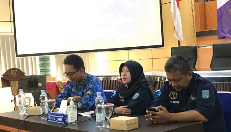 Bimbingan teknis (Bimtek) Rencana Induk Keamanan Informasi dan Jaring Komunikasi Sandi Pemerintah Daerah Tahun 2023, di Aula Barakat Kantor Bupati Banjar, Martapura, Rabu (17/5/2023) pagi. (Foto: Kominfo Kabupaten Banjar/Katajari.com)