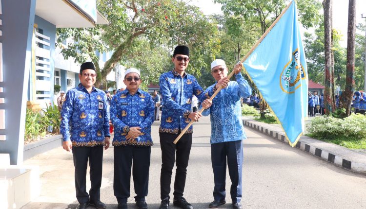 Kafilah Musabaqah Tilawatil Quran (MTQ) Kabupaten Banjar mengincar posisi juara juara umum pada perhelatan MTQ Nasional ke XXXIV Tingkat Provinsi Kalimantan Selatan (Kalsel), tanggal 20-28 Juli mendatang di Kota Banjarbaru. (Foto: Kominfo Kabupaten Banjar/Katajari.com)