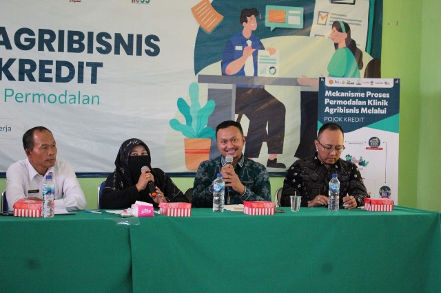 Millenial Agriculture Forum (MAF) edisi Tani Akur dengan tema “Petani Naik Kelas dengan KUR” dari Balai Penyuluhan Pertanian (BPP) Kusan Hilir, Tanah Bumbu, Kalimantan Selatan, Rabu (16/8/2023). (Foto: Tim Ekspos SMK PP Negeri Banjarbaru/Katajari.com)