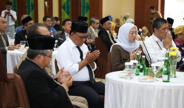 Sosialisasi Meratus Geopark ” The Soul of Boneo” Goes to UNESCO Global Geopark 2024 dilangsungkan di aula KH Idham Khalid Kantor Gubernur Kalsel di Banjarbaru, Senin (18/09/2023). (Foto: Adpim Setdaprov Kalsel/Katajari.com)