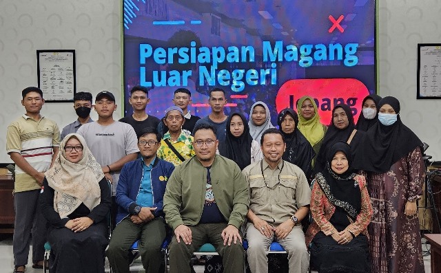 Kementerian Pertanian optimis mencetak pemuda petani yang kompeten melalui pemagangan luar negeri. (Foto: Tim Ekspos SMK PP Negeri Banjarbaru/Katajari.com)