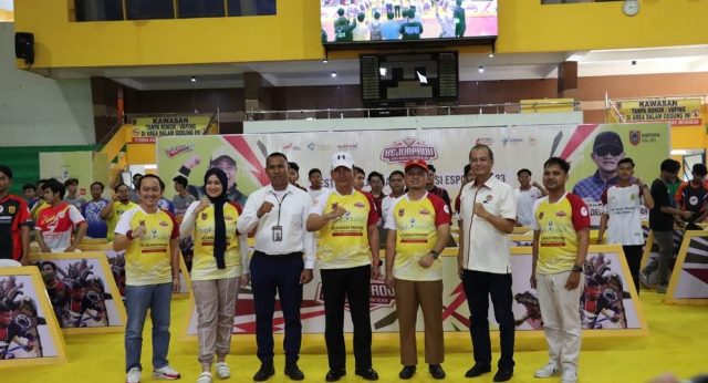 Festival Kejuaran Provinsi E-Sport Paman Birin 2023 dilaksanakan di Gelanggang Olah Raga (GOR) Hasanuddin Kota Banjarmasin, Senin (11/12/2023). (Foto: Adpim Setdaprov Kalsel/Katajari.com)