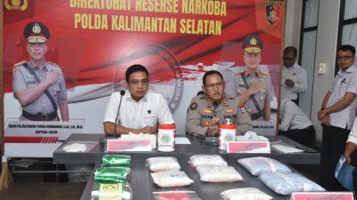 Empat Tersangka Narkoba Jaringan Antar Provinsi Dijebloskan ke Hotel Prodeo