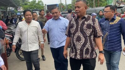 Kunjungi Pasar Martapura, Wamen UMKM Menilai Ada Potensi Bagus