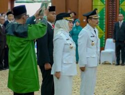 Erna Lisa Halaby dan Wartono Resmi Sebagai Wali Kota dan Wakil Wali Kota Banjarbaru