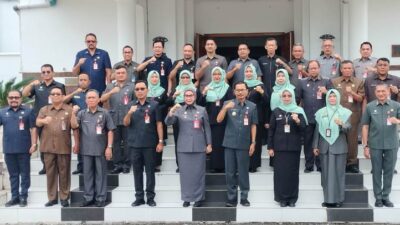 Wali Kota Lisa Halaby Perdana Pimpin Apel di Lapangan Murjani, Paparkan Program Banjarbaru EMAS