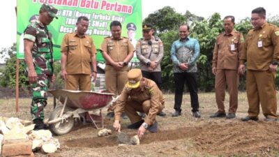 Bupati Tabalong Meletakkan Batu Pertama Pembangunan RTH Smart
