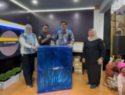 Muhammad Muslim Menutup Resmi Stan Dinas Kominfo Kalsel