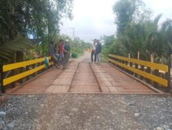 Pembangunan Jembatan di Beruntung Baru Diduga Gunakan Material Lama