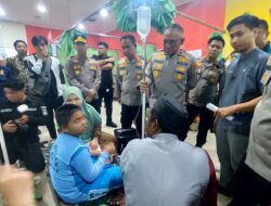 Wakapolda Kalimantan Selatan Meninjau Korban Terduga Keracunan Massal di Martapura