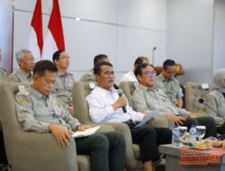 Bertemu Penyuluh, Mentan Amran: Prioritaskan Bantuan Bagi Petani yang Membutuhkan