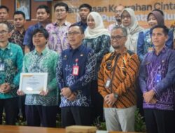 Pembinaan Kelurahan Cinta Statistik Menuju Satu Pusat Data 2025 di Banjarbaru