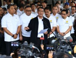 Mentan Amran Pastikan Pemulihan Lahan Pertanian Puso Ditangani Penuh oleh Pemerintah