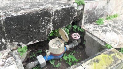 Pekerjaan Peningkatan Sistem Prasedimentasi, Distribusi Air Wilayah Kecamatan Sambung Makmur Terganggu