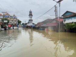 Musibah Banjir Berdampak Pedagang di Kelampaian Tak Bisa Berjualan