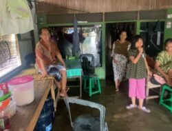 Terdampak Banjir di Desa Keramat Baru, Asun Tutup Warung Nasinya