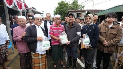 Wagub Kalsel Meninjau dan Salurkan Bantuan Korban Banjir di Kabupaten Banjar