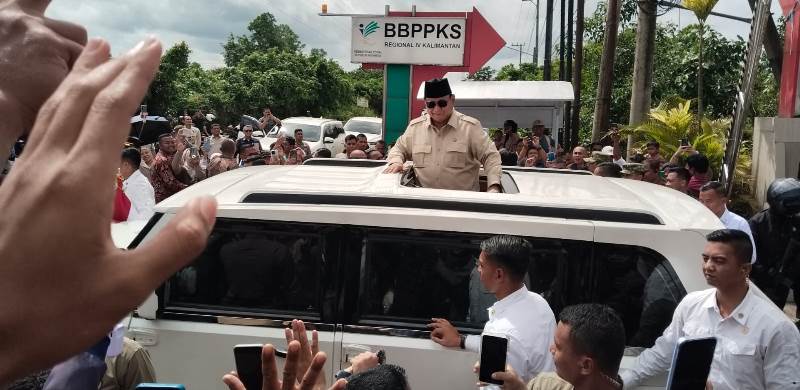 Presiden Republik Indonesia Prabowo Subianto meresmikan 166 Sekolah Rakyat, Senin (12/1/2026) di Balai Besar Pendidikan dan Pelatihan Kesejahteraan Sosial (BBPPKS), Banjarbaru, Kalimantan Selatan.