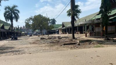 Pusat Perbelanjaan Sekumpul Martapura Mulai Berbenah