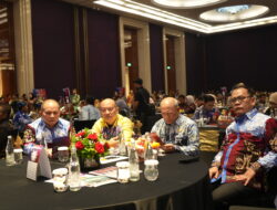 Bupati Muhammad Rusli Menerima Anugerah Top Pembina BUMD 2026