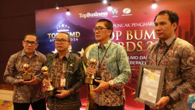 Gubernur Muhidin Dinobatkan Penerima Penghargaan Top Pembina BUMD 2026