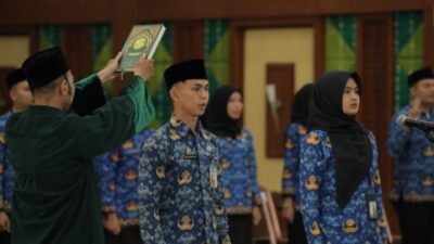Rizky Saputra Mengikuti Sumpah Janji ASN Lingkup Pemprov Kalsel