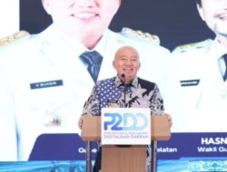 Gubernur Muhidin Mengimbau Pergunakan Transaksi Non Tunai QRIS