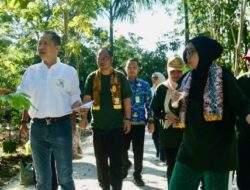 Kartini Hebat Banjarbaru Tanam Pohon Gaharu di Arboretum Ayu Tirta