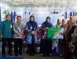 Sebanyak 212 Pedagang Kaki Lima di Martapura Menerima BPJS Ketenagakerjaan