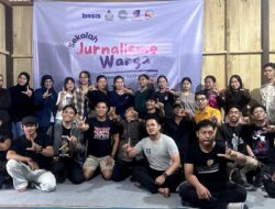 Warga Lok Lahung Loksado Belajar Suarakan Isu Desa Lewat Jurnalisme