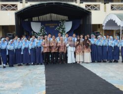 Suci Anisa Rusli Apresiasi Kelulusan Siswa SMPN 1 Kotabaru, Dorong Generasi Muda Raih Prestasi