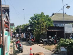 Semangat Gotong Royong Warga Tanjung Rema Mengurus Kematian Warganya