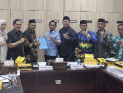 Langkah Gambut Raya Kian Dekat, DPRD Kabupaten Banjar Terima Dokumen Pemekaran