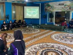 Edukasi dan Pembuatan Jamu Daun Kelor di Balai Desa Melayu Tengah