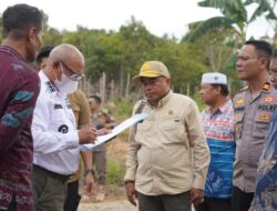Bupati Muhammad Rusli Meninjau Pembagunan Jalan Tembus Jembatan Tanjung Serdang