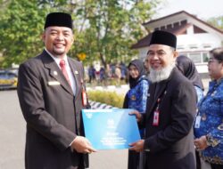 Momen Hari Kesaktian Pancasila Sejumlah ASN Kabupaten Banjar Terima Penghargaan