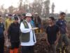 Pemadaman Titik Api Karhutla di Kawasan Sambang Lihum, Gubernur Muhidin Kerahkan Ekskavator
