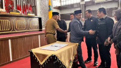 Dua Raperda Strategis Kotabaru Disetujui, Fokus Kesehatan dan Tata Kelola BUMD